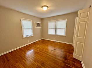 1201 N Broadway St #4, Lexington, KY 40505
