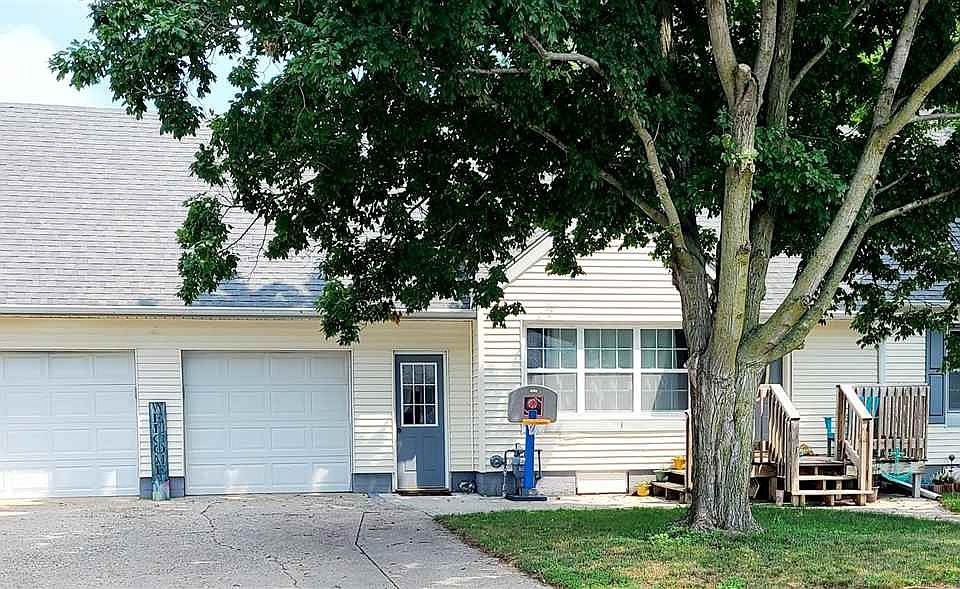 1st image of 1333 N 12th St