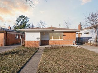 4628 Dudley St, Dearborn Heights, MI 48125