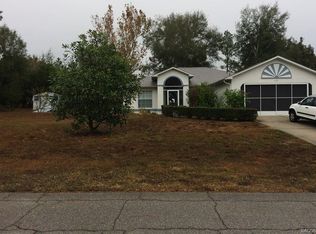 1387 W Evergreen Dr, Citrus Springs, FL 34434