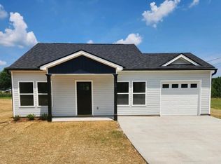 616 Park Gate Rd, Gaffney, SC 29341