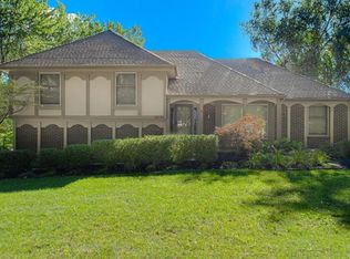 12753 Overbrook Rd, Leawood, KS 66209