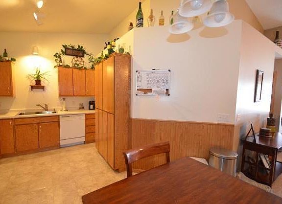 3rd image of 5371 140th Ave NW
