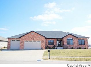 1520 Winston Dr, Springfield, IL 62711