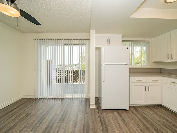 5th image of 1150 Meadowlake Dr #5