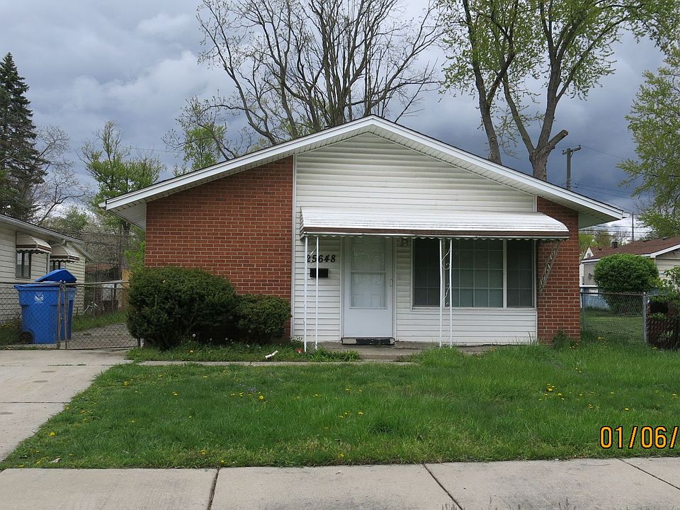 1st image of 25648 Amherst St