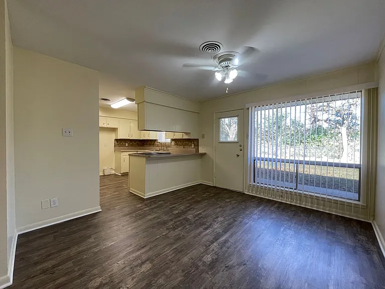 4616 Fawn Dr — Photo 5