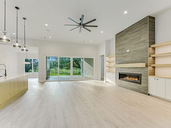 2nd image of 2912 Bay West Blvd