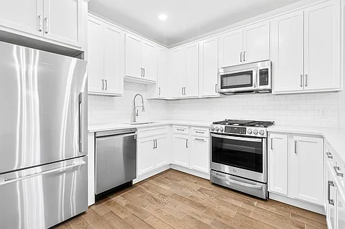 206-208 E Main St #4 Photo 1