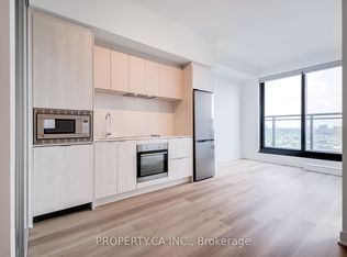 86 Dundas St E #1705, Mississauga, ON L5A 1W4