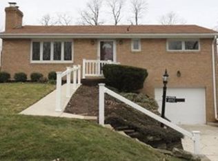 4992 Lindermer Ave, Bethel Park, PA 15102