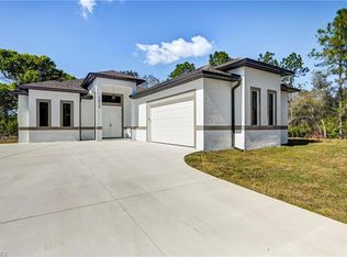 1515 Edison Ave, Lehigh Acres, FL 33972