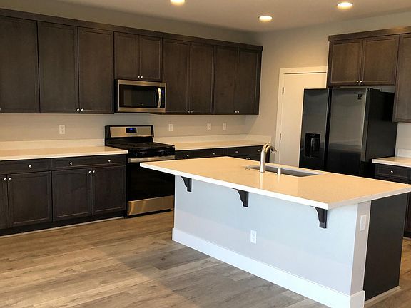 2nd image of 3144 Cipro Ave