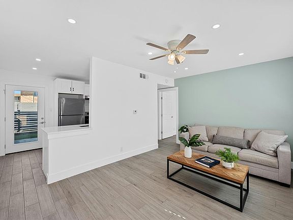 1200 E 52nd St APT 206, Austin, TX 78723 | MLS #8839687 | Zillow