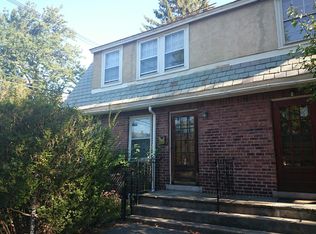 97 Highland Rd, Brookline, MA 02445