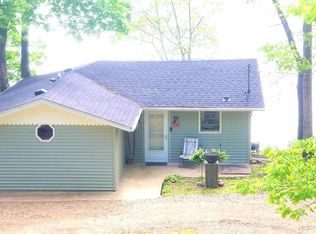 58200 E Clear Lake Rd, Three Rivers, MI 49093