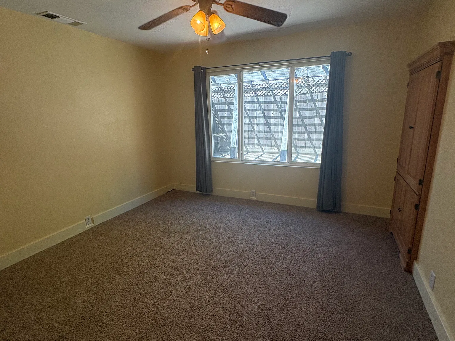 2 bed, $1,800 — Photo 2