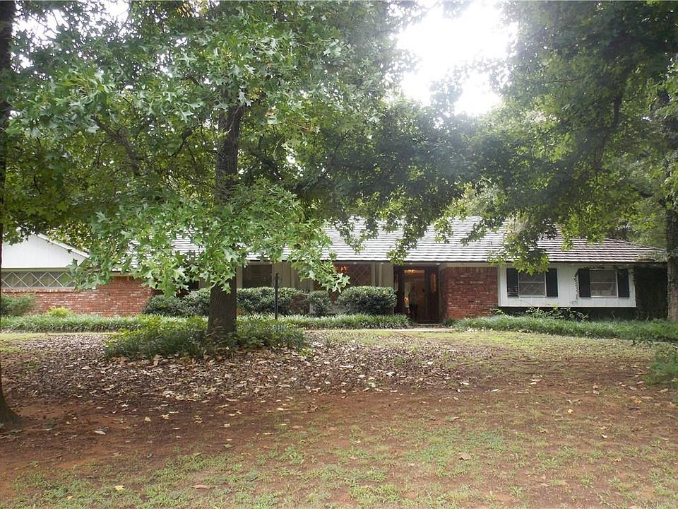 1st image of 3916 Starwood Dr
