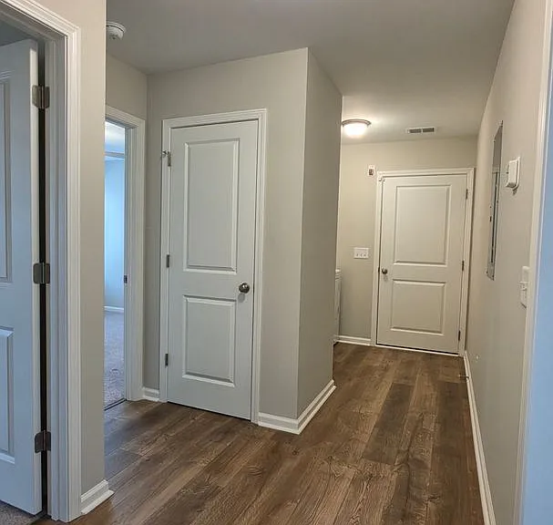588 Brushwood Dr — Photo 14