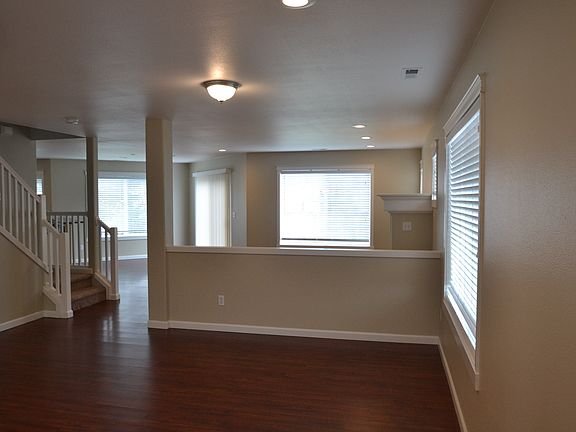2nd image of 18408 95th Avenue Ct E