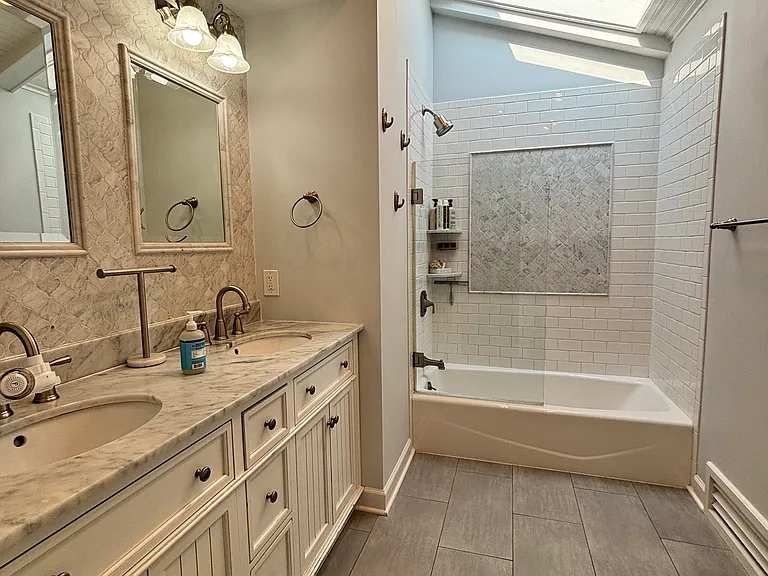120 Pilgrim Dr — Photo 20