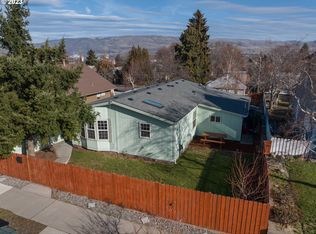 619 W 11th St, The Dalles, OR