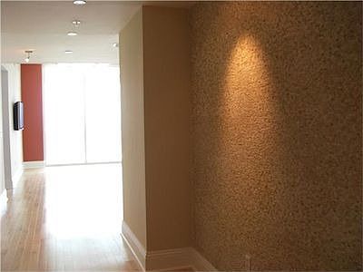 4th image of 1900 N Bayshore Dr APT 5001