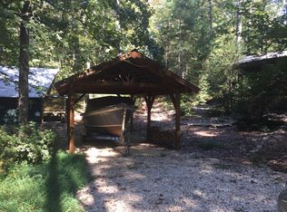 37 Stillhouse Rd, Lakemont, GA 30552