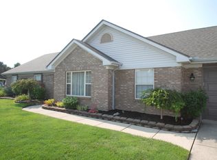 7770 Kings Ridge Cir, Fairborn, OH 45324