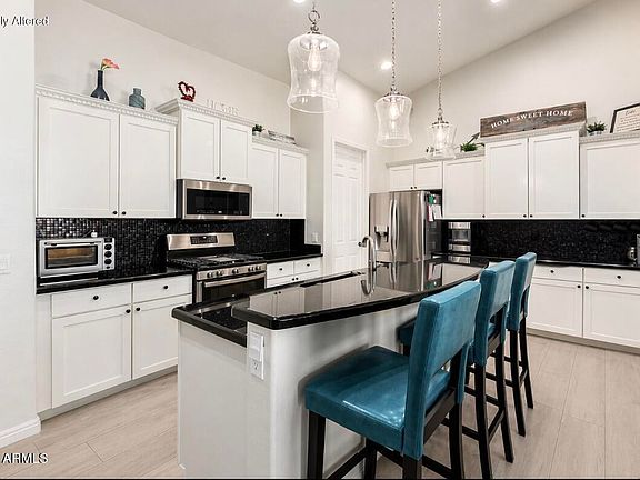 4th image of 18582 E SWAN Drive