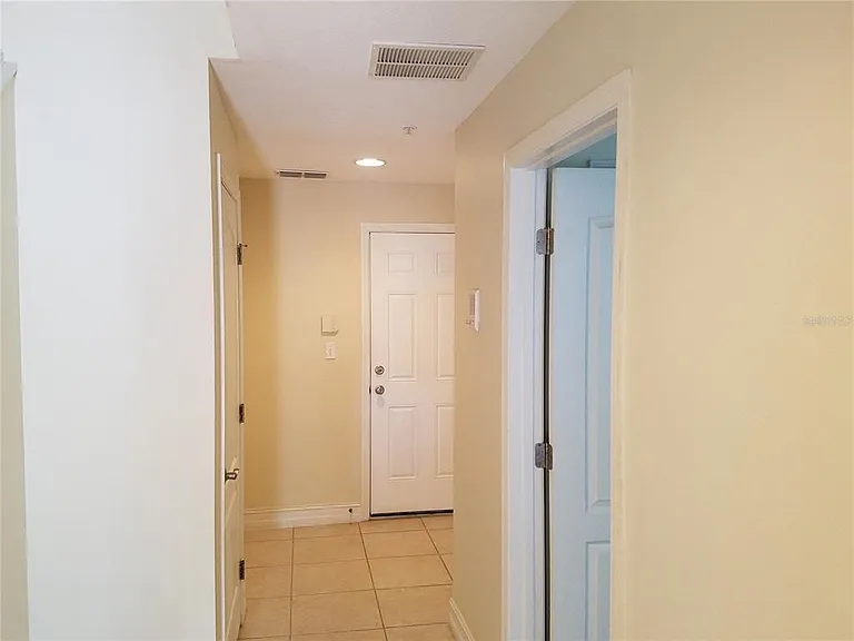5105 Sicily Cv — Photo 8