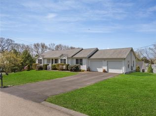 2 Hazel St, Westerly, RI 02891
