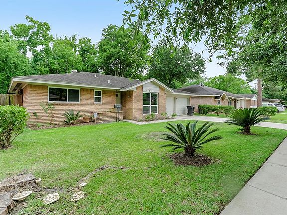 3rd image of 6415 Tiffany Dr