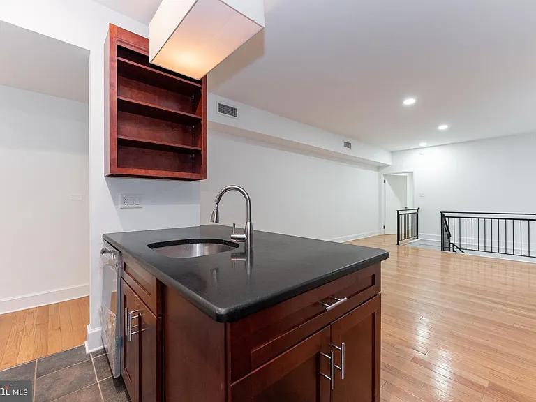 2118 Spruce St #1R — Photo 16