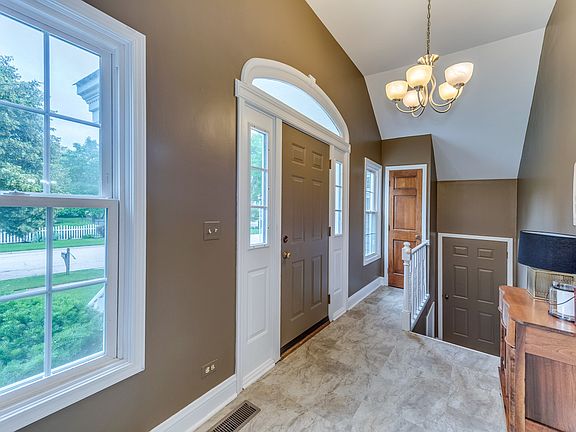 3rd image of 2130 Nachtman Ct