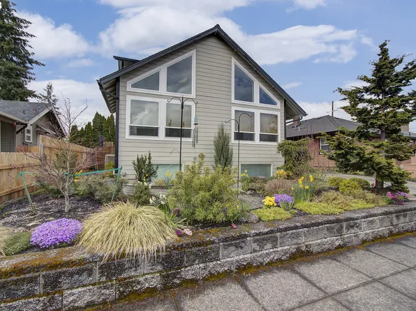 204 W 38th St, Vancouver, WA 98660