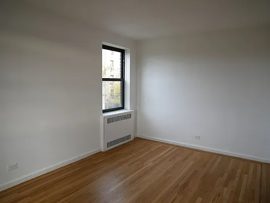 Rented by New Holland Residences | media 43