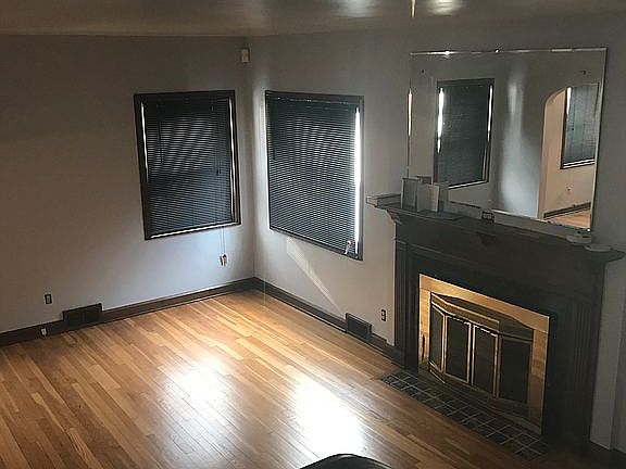 5th image of 828 Orlando Ave