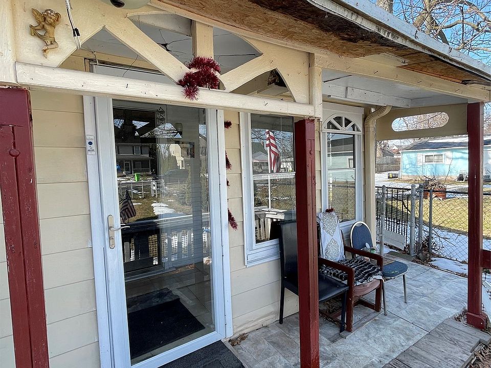 26521 Barrington St, photo 12