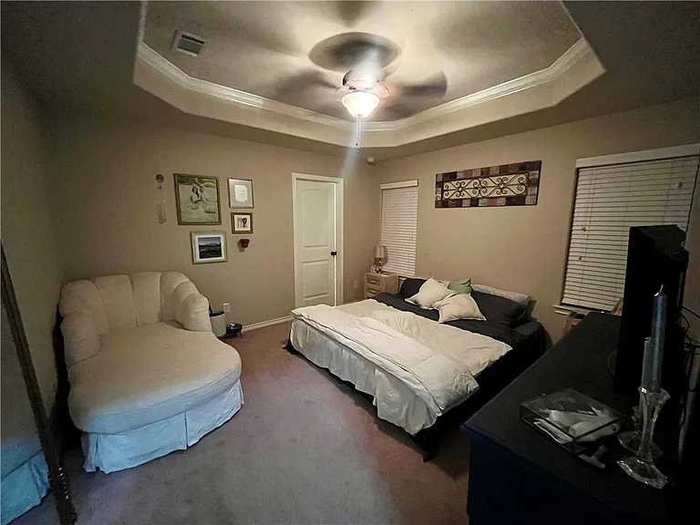 3907 Incourt Ln — Photo 5