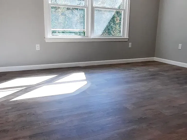 50 Edward J Roy Dr #4 — Photo 10