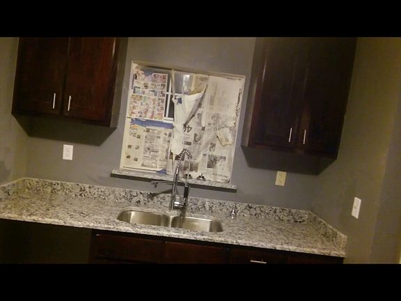 5th image of 2822 Southland St