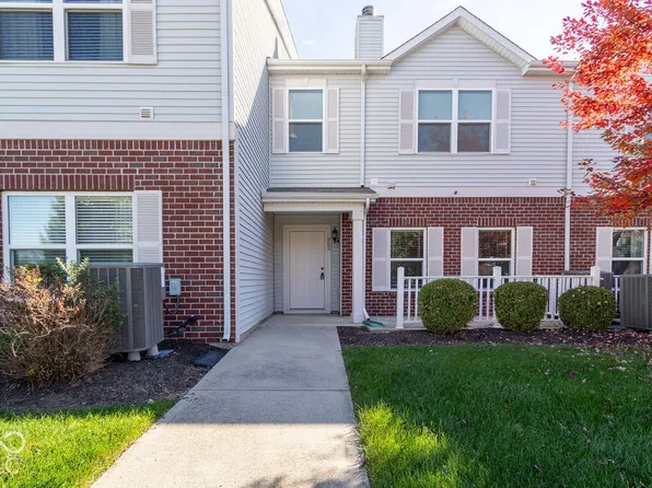 13205 Deception Pass Unit 900, Fishers, IN 46038
