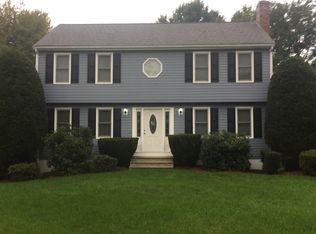 2 Fieldstone Cir, Norton, MA 02766