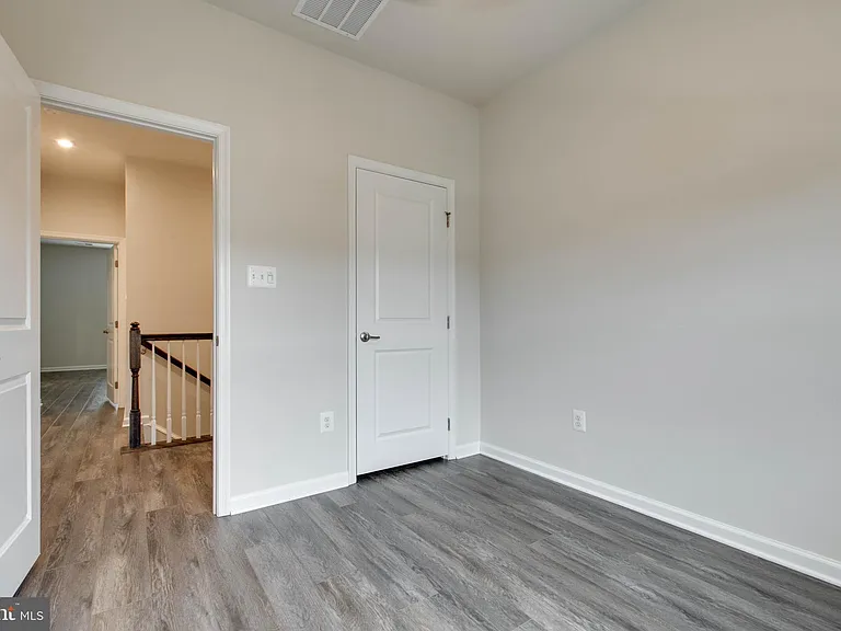 7912 N Gladden Farm Way — Photo 35