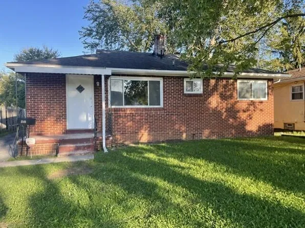 1148 Beechwood Rd, Columbus, OH 43227