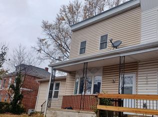 126 Lavern Ave, Halethorpe, MD 21227