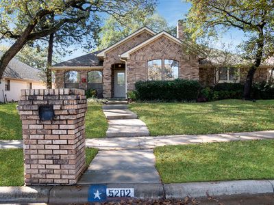 5202 Bradley Ln, Arlington, TX, 76017