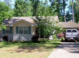 1307 Gill St, Columbia, MS 39429
