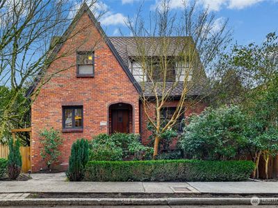 2237 E Blaine Street, Seattle, WA, 98112